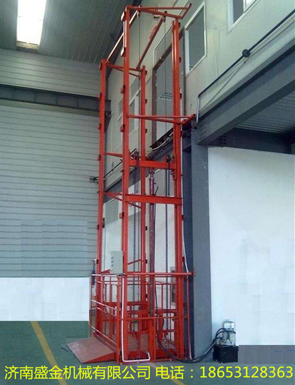 外圍護(hù)欄導(dǎo)軌式升降機(jī)的優(yōu)點(diǎn)(圖3) \